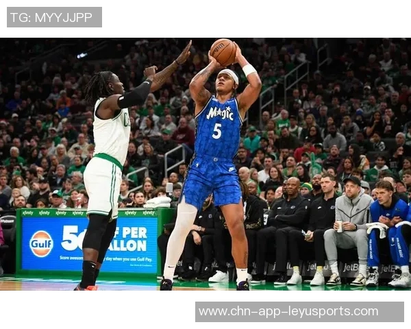 NBA球星班凯罗透露支持AC米兰并分享自己玩FIFA游戏的乐趣