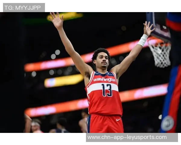 阿利贾阿里纳斯在NCAA第五场比赛中狂砍29分6板展现超强实力